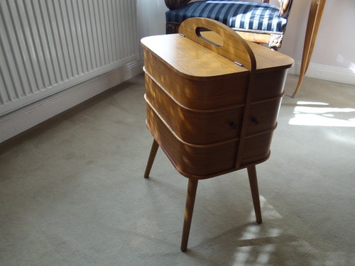 Danish design nähschränkchen - design,